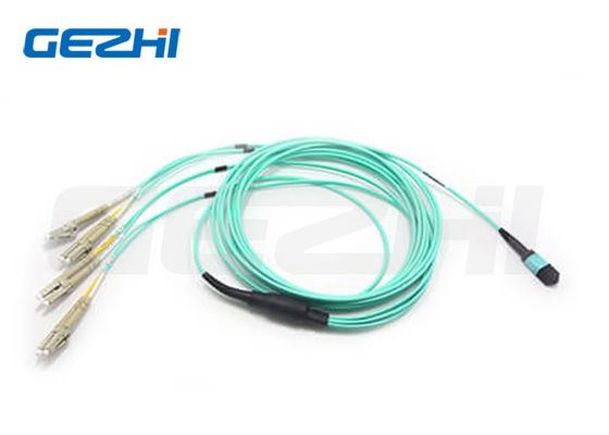 kaufen 8F MPO-LC Staggered-Kabel mit Telcordia GR-1435-CORE-Konformität für 40G QSFP+ PLR4 zu 10G SFP+ LR Optiken Online-Herstellung